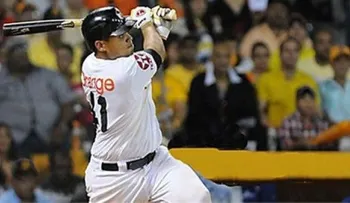 Las Águilas tratan de seguir volando, le ganan a los Toros 7-3