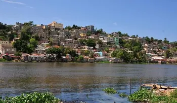 Un ciclón sub-tropical en desarrollo, pero no ofrece peligro para RD; mantienen alerta para residentes cercanos a ríos, arroyos y cañadas