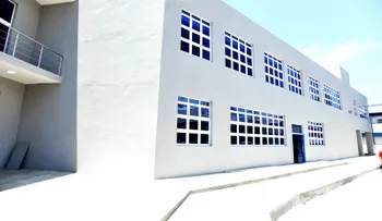 MOPC da toques finales a construcción de la universidad PN