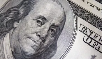 Reinventan billete de 100 dólares para burlar falsificadores