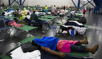 Así es el lugar donde viven 10.000 personas después de Harvey