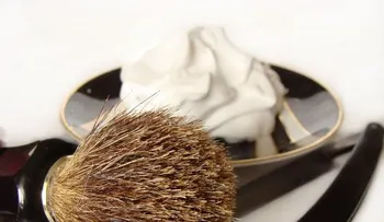 Crema de afeitar casera y natural libre de tóxicos
