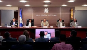 Pleno JCE aprueba resoluciones que establecen distribución escaños de diputados