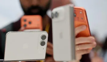 Apple lanza el iPhone Duo plegable por US$1,999 y renueva la gama Pro