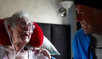 Muere la abuela con cáncer que prefirió viajar antes de hacer el tratamiento