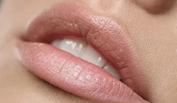 Aclara las manchas oscuras en los labios, con estos remedios caseros