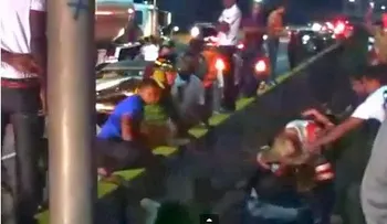 Video: momentos en que rescatan a la comediante Janette Vicioso del accidente