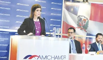 Viyella critica distribución del presupuesto en Educación, y pide mejorar tanta extendida 