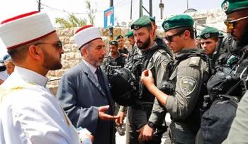 Israel prohíbe el acceso a la Ciudad Vieja de Jerusalén a los hombres menores de 50 años