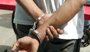 Apresan hombre intentó agredir a su madre con puñal