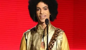 Cuerpo de Prince fue hallado en un ascensor por unos policías