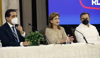 Gobierno anuncia llegada de un millón de vacunas en los próximos días