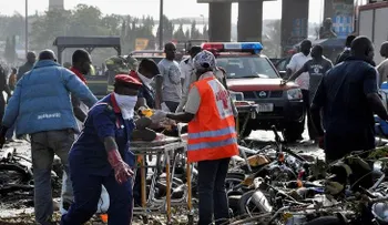15 muertos en capital de Nigeria por explosiones 