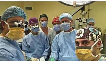 El primer trasplantado de pene en el mundo será padre