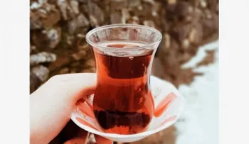 Limpia tu hígado con agua de pasas, uno de los desintoxicantes más efectivos