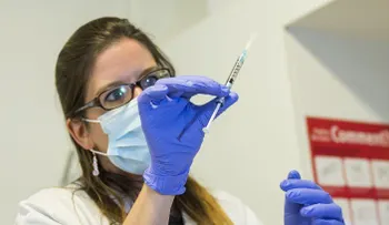Vacuna canadiense contra el ébola provoca efectos secundarios leves