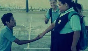 El la rechazó por ser GORDITA, y después sucedió algo increíble