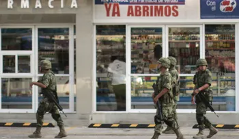 Habitantes de Guerrero retienen a 5 oficiales de la Policía Federal