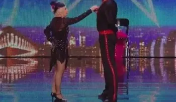 Abuela de 80 baila salsa en un show de talento y le calla la boca al jurado