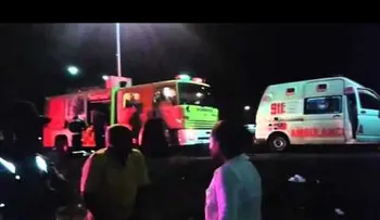  Se precipita al mar un autobús en la autopista Las Américas 