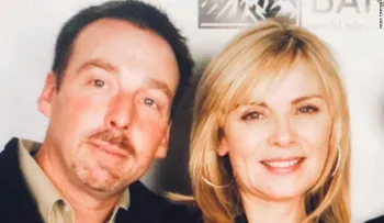 Hallan muerto hermano de actriz Kim Cattrall, de Sex and the City