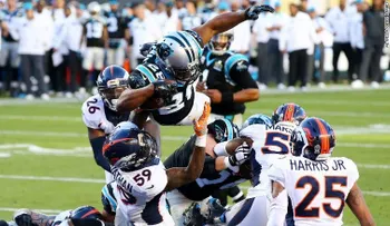 Super Bowl 50: Broncos aventaja a Panthers