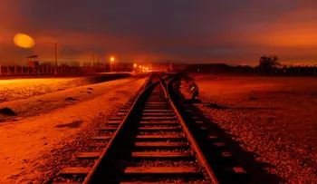Inician las excavaciones para desenterrar el tren del tesoro nazi