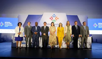 Gobierno y Cepal promueven mayor inclusión laboral y protección social