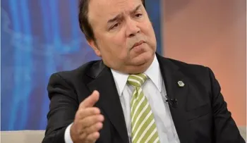 Vinicito Castillo pide al canciller explicar por qué no deportará extranjeros nacidos en RD