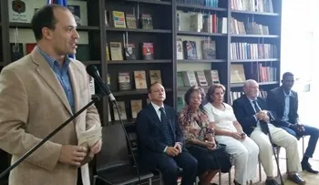  Entregan a varias personalidades medalla Natalicio de Juan Bosch A la Patria se le sirve