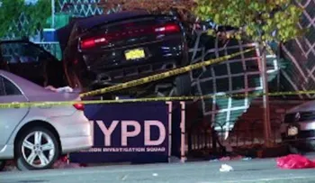 Tragedia en Halloween: un coche atropella a varias personas que celebraban en Nueva York; 3 murieron