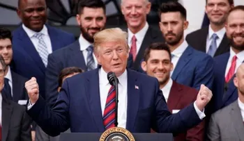 Trump eleva la tensión comercial con China al subir los aranceles al 25 %