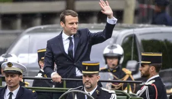 Macron asume Presidencia en Francia con un mensaje de esperanza y de conquista