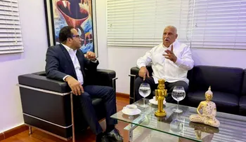 Salvador Holguín recibe a Jaime David en su despacho y reafirma compromiso con la libertad y la democracia