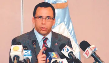  Educación suspende docencia en provincias en alerta roja 