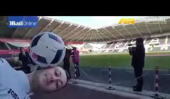 Este "freestyler" lo estaba haciendo de maravilla hasta que llegó Mourinho, "el ogro"