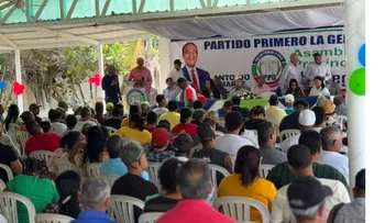 Antonio Marte recibe apoyo en La Vega