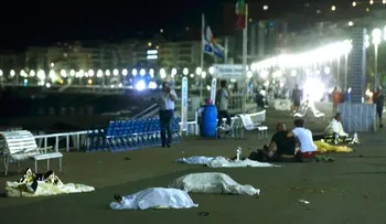  Suman 80 cantidad de muertos por atentado en Niza, Francia 