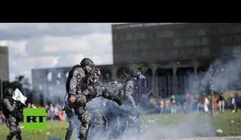 Brasil despliega tropas y evacúa ministerios por destructivas protestas contra Temer 