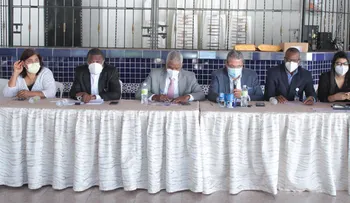 MOPC apertura sobres A para contratación auditoría externa de RD Vial