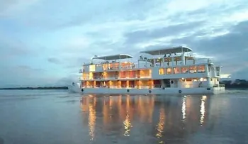 Asaltan crucero de lujo en el río Amazonas y roban 20 mil dólares a pasajeros