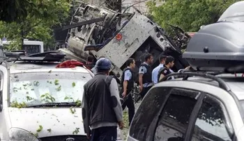 11 muertos al explotar bomba cuando pasaba auto con policías en Estambul