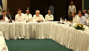  Presidentes países del SICA desayunan con presidente y rey de España