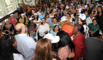 Hipólito resalta  papel de la mujer e insta a continuar lucha por su crecimiento