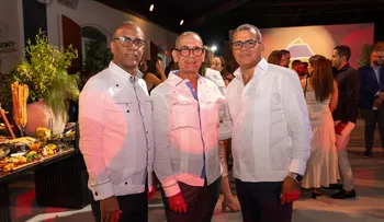 Banco Santa Cruz inaugura centro de negocios en Mao