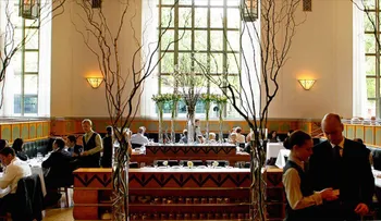 Uno de los restaurantes más caros en Nueva York ya no pedirá propinaâ?¦ pero cobrará más