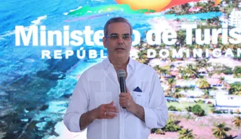 Presidente Luis Abinader invertirá más de RD$111 millones en reconstrucción playa Guayacanes