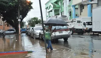 Lluvias seguirán por efectos de una débil vaguada 