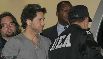 Aseguran Figueroa Agosto testificó contra su abogado porque falló un plan de soborno