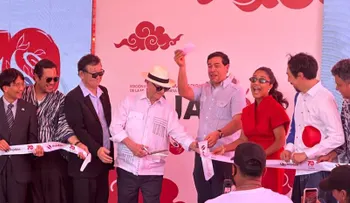 Hipólito minimiza aspiraciones presidenciales de Alofoke durante su visita a Dajabón